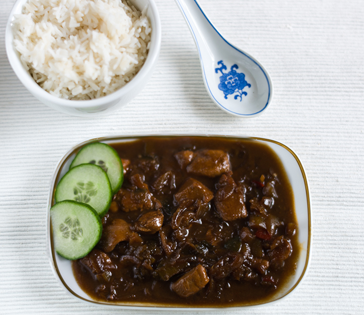 Kip in ketjap met kokos