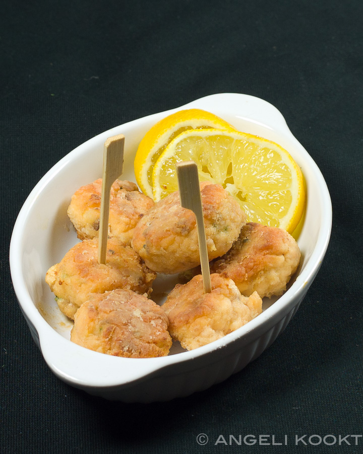 Gehaktballetjes van zalm | Albondigas de salmón
