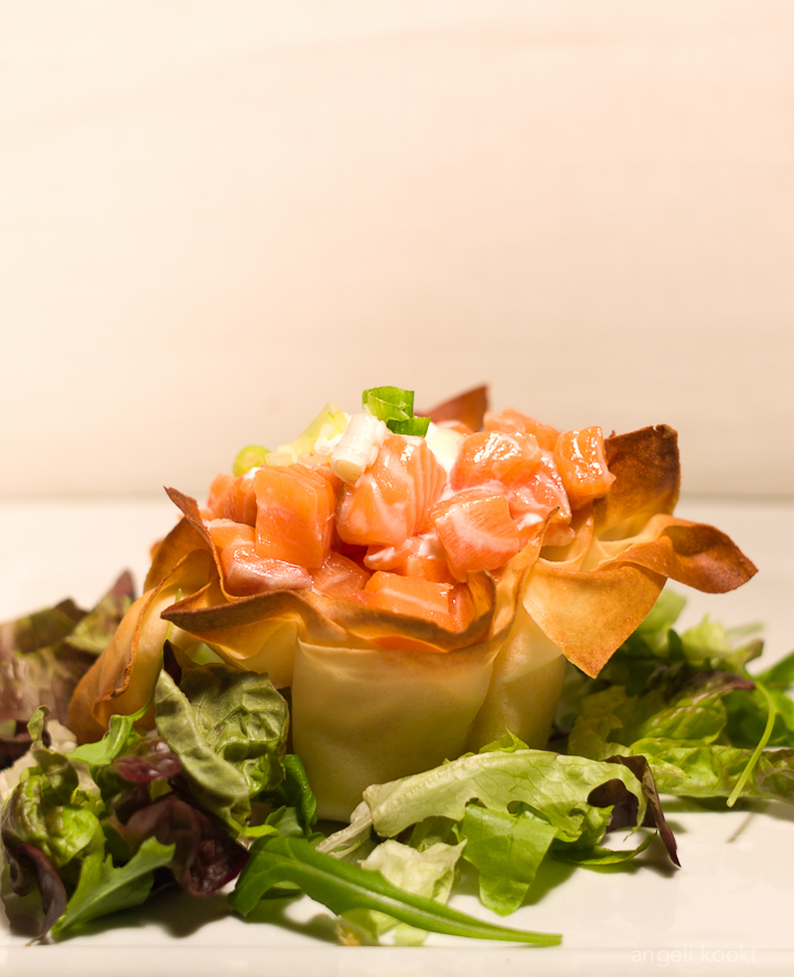 Zalm in een krokant kelkje