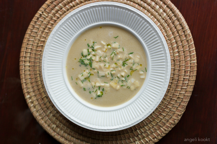 Cheddar and Ale soup