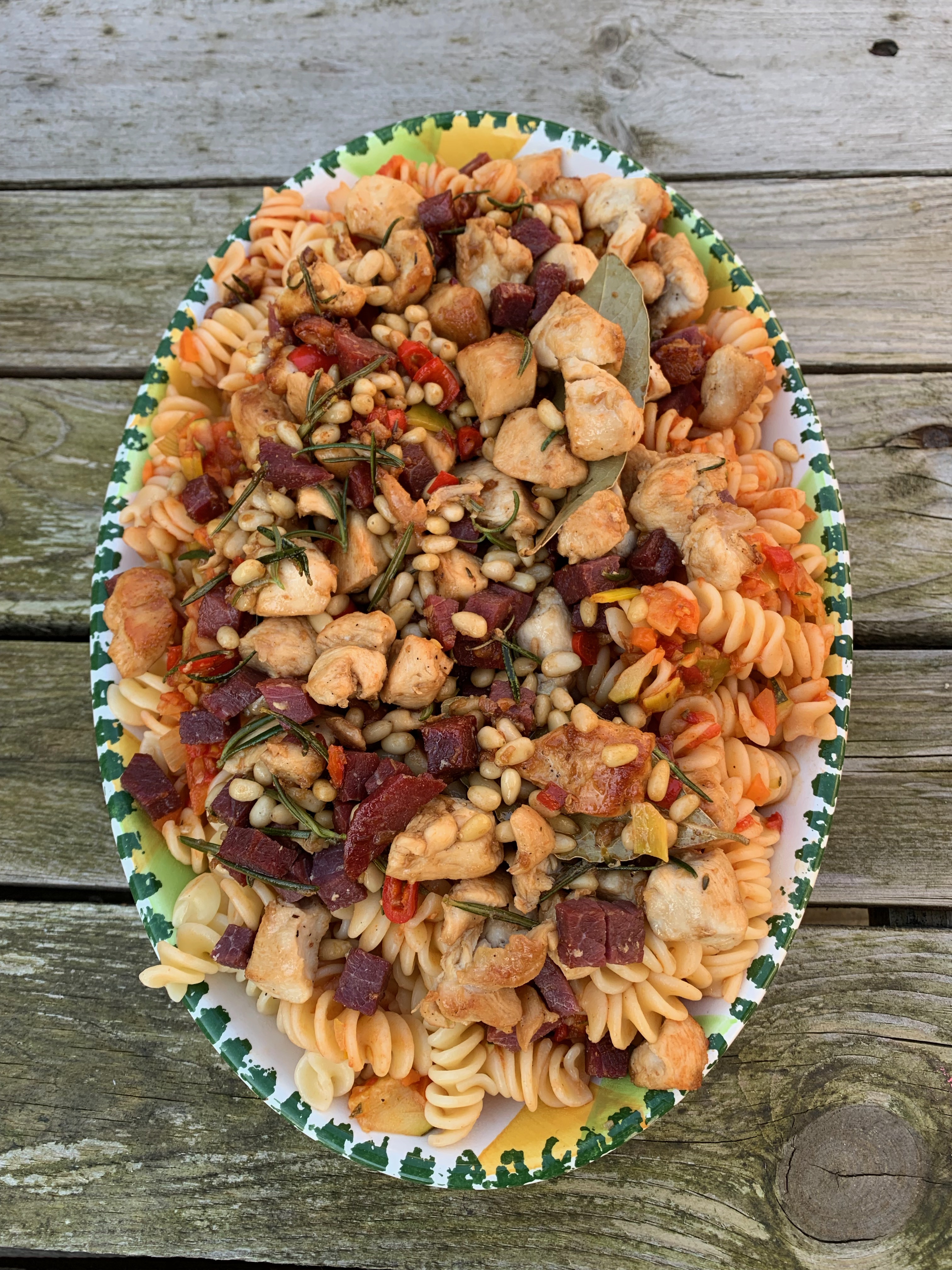 Pasta met kip en ragu van 6 groenten