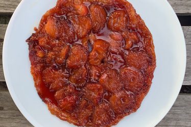 Pruimen tarte tatin