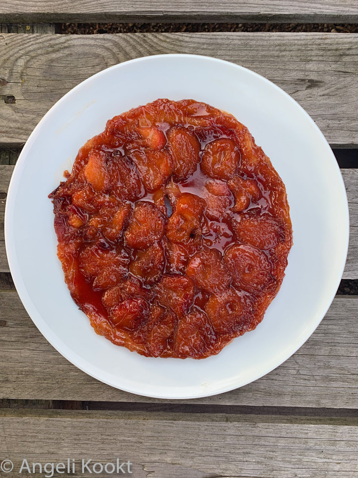 Pruimen tarte tatin