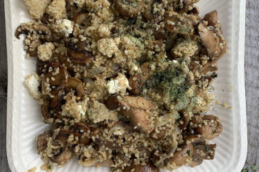 Bulgur met paddenstoelen en feta