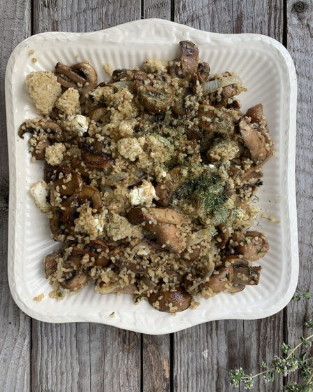 Bulgur met paddenstoelen en feta